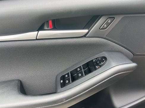 New 2026 MAZDA MAZDA3 s FWD image 7