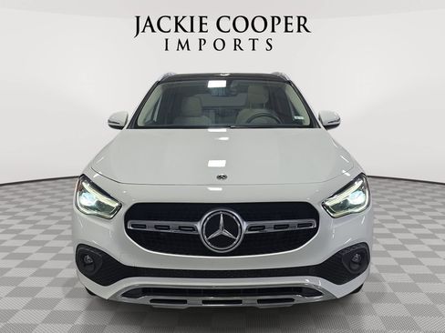 Used 2021 Mercedes-Benz GLA 250 w/ Premium Package image 2