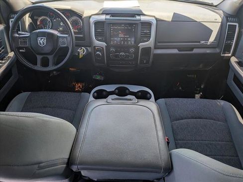 Used 2019 RAM 1500 Big Horn RWD image 17