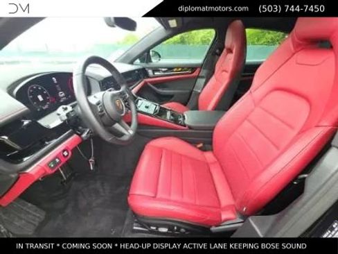 Used 2024 Porsche Panamera 4 image 9