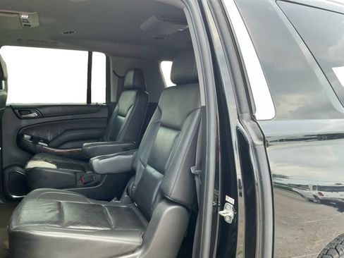 Used 2017 Chevrolet Suburban Premier AWD/4WD image 13
