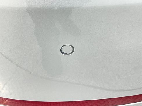 Used 2018 Kia Cadenza Technology image 13