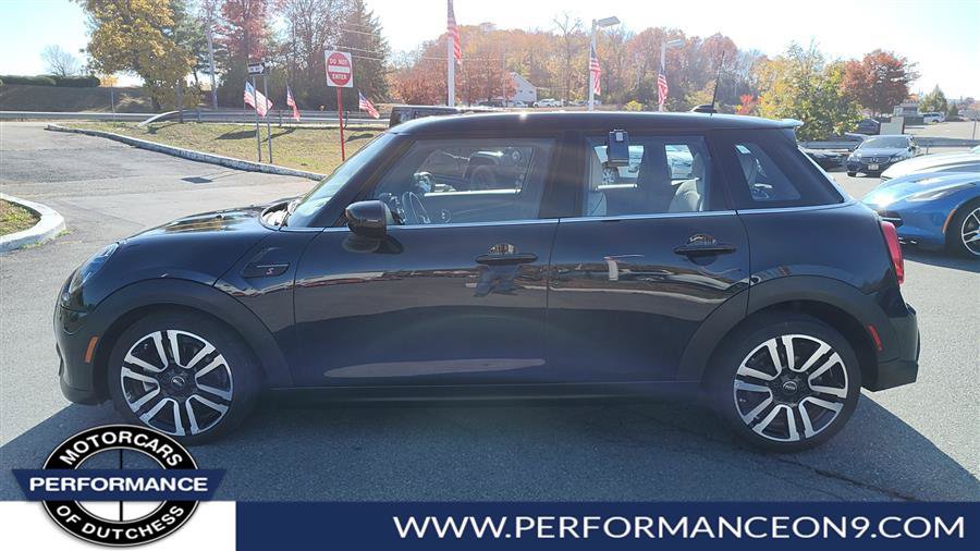 Used 2022 MINI Cooper S FWD image 6