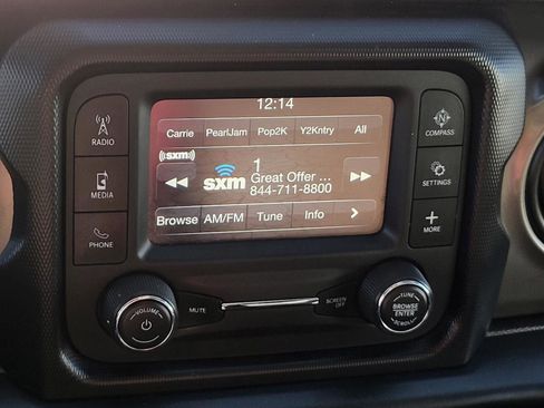 Used 2019 Jeep Wrangler Unlimited Sport S image 22