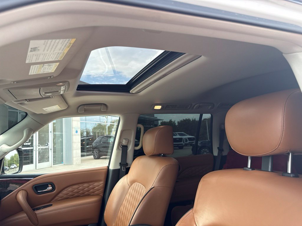 Used 2019 INFINITI QX80 Luxe w/ 22" Wheel Package AWD/4WD image 9