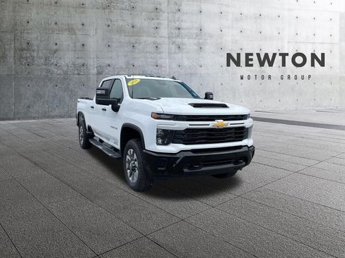 New 2026 Chevrolet Silverado 2500 Custom w/ Custom Value Package AWD/4WD image 1