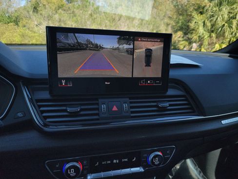 Used 2023 Audi Q5 2.0T Premium Plus w/ Premium Plus Package image 22