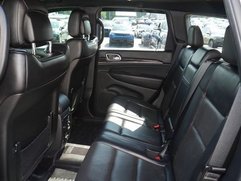 Used 2018 Jeep Grand Cherokee Overland AWD/4WD image 23