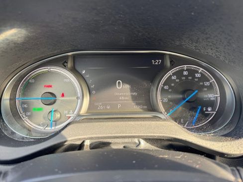 Used 2021 Toyota Venza XLE image 29