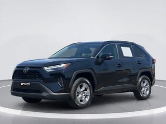 Used 2025 Toyota RAV4 XLE FWD video 2