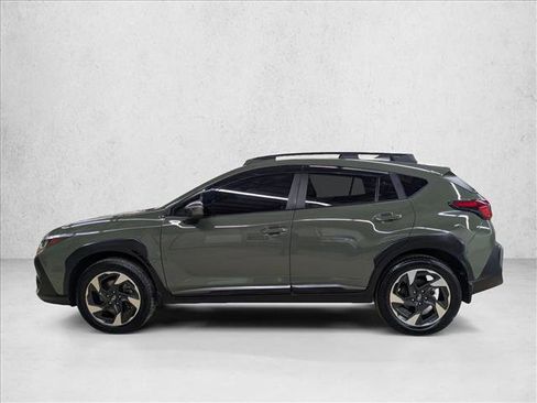 Used 2024 Subaru Crosstrek 2.5i Limited w/ Popular Package #3 image 9