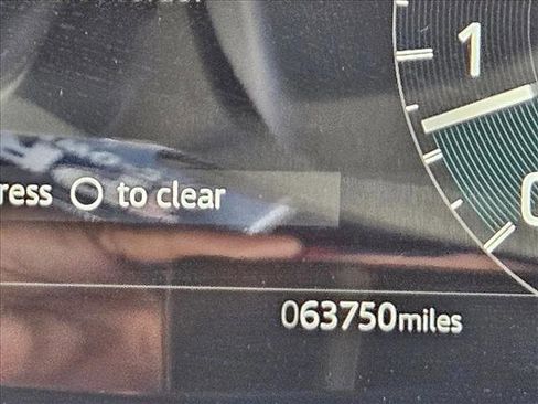 Used 2022 Land Rover Discovery S R-Dynamic image 13