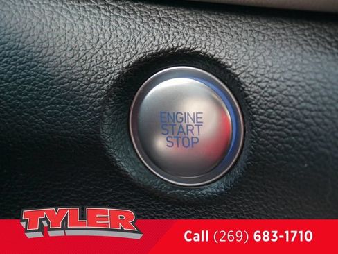 Used 2022 Hyundai Santa Fe SEL AWD/4WD image 28