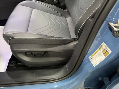 New 2026 Volkswagen Tiguan SE image 14