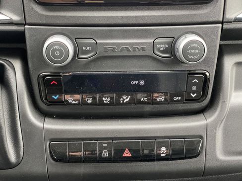 New 2026 RAM ProMaster 2500 w/ Convenience Group image 23