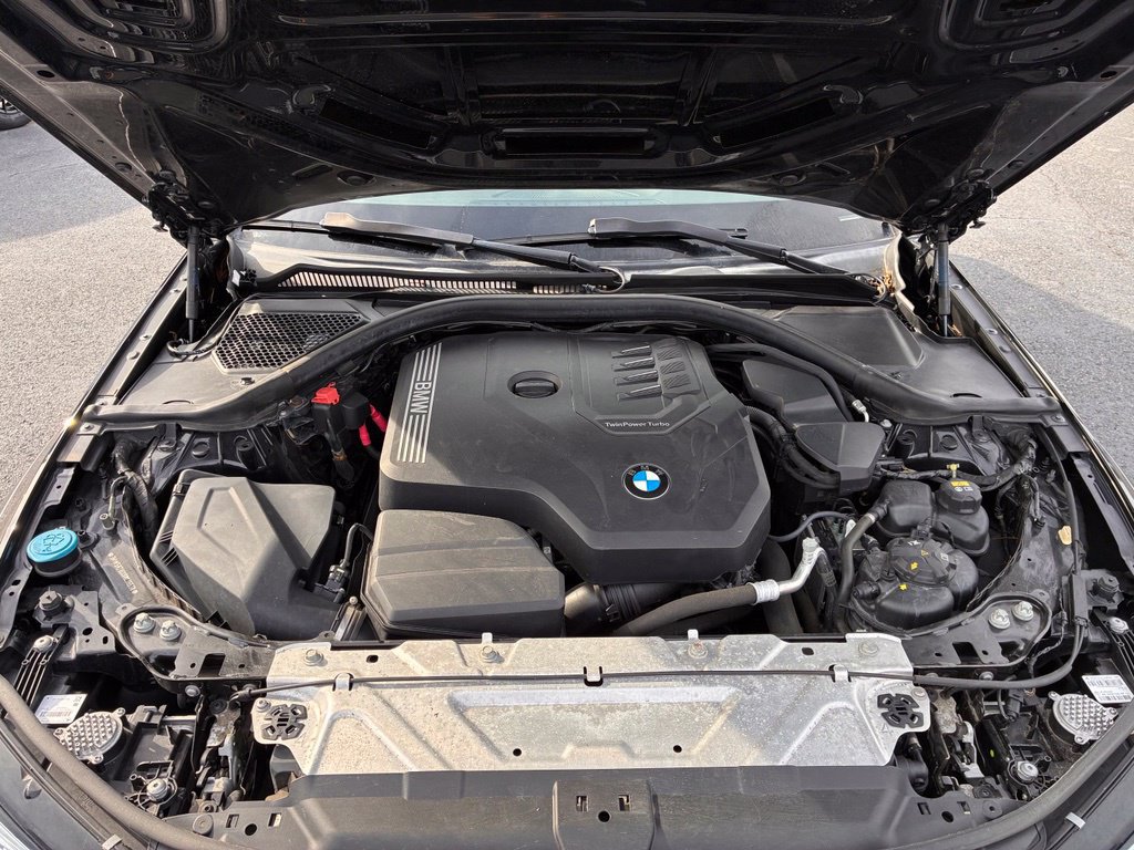 Used 2022 BMW 330i xDrive Sedan w/ Convenience Package AWD/4WD image 9