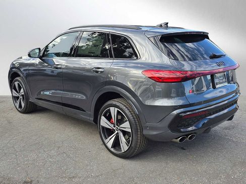New 2025 Audi SQ5 Premium Plus image 5