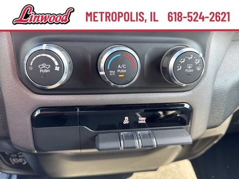 Used 2021 RAM 1500 Big Horn image 24