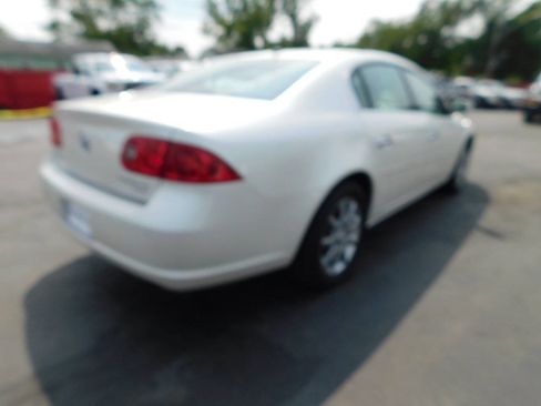 Used 2008 Buick Lucerne CXL w/ Driver Confidence Package FWD image 12