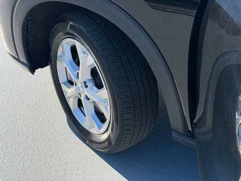 Used 2023 Honda HR-V LX image 19