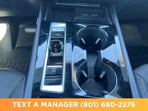 Used 2024 Volkswagen Atlas Cross Sport SE AWD/4WD image 23