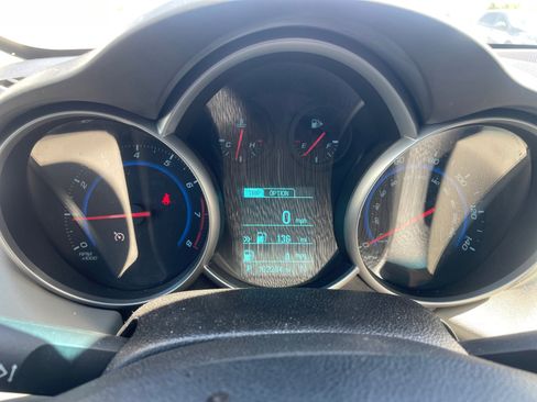 Used 2015 Chevrolet Cruze LT w/ Technology Package FWD image 19