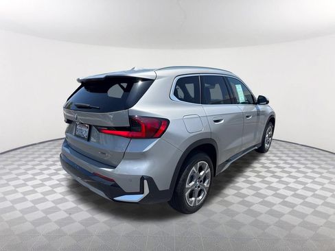 Used 2025 BMW X1 xDrive28i w/ Convenience Package AWD/4WD image 4