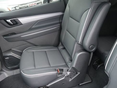 New 2026 Buick Enclave Preferred w/ Power Package AWD/4WD image 15