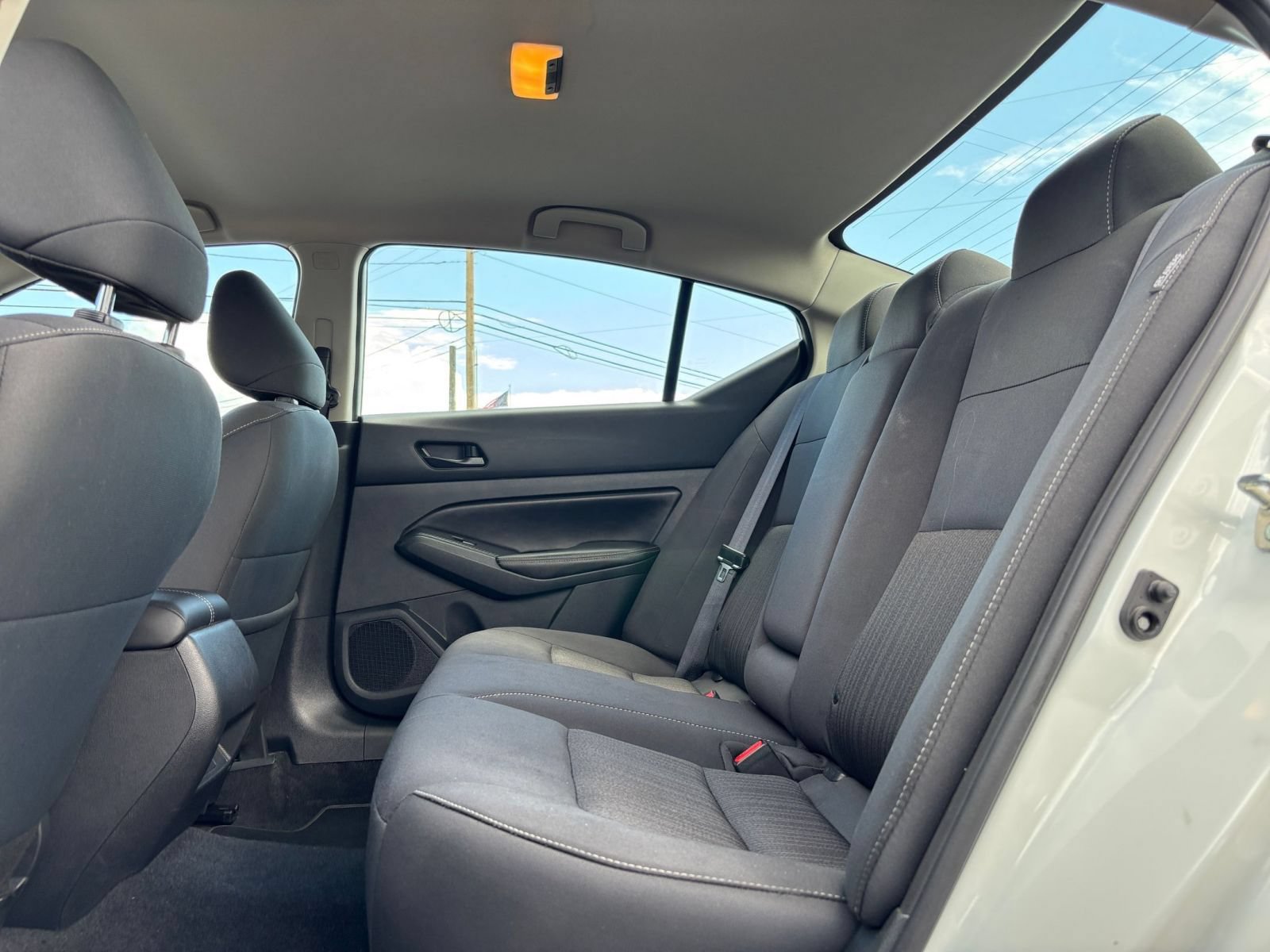 Used 2025 Nissan Altima 2.5 SV FWD image 26