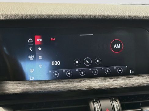 Used 2023 Alfa Romeo Stelvio Sprint RWD image 9