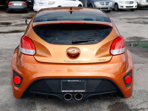 Used 2015 Hyundai Veloster Turbo image 9