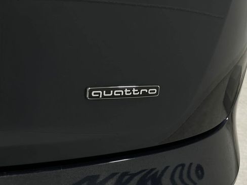 Used 2020 Audi Q5 2.0T Premium w/ Titanium Sport Package image 40