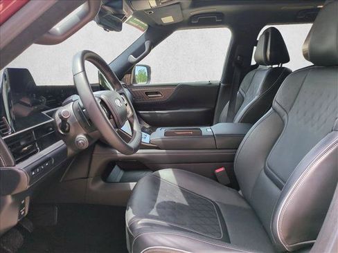Used 2025 INFINITI QX80 Autograph AWD/4WD image 17
