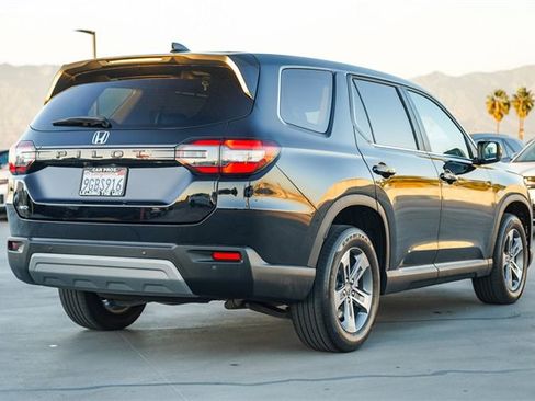 Used 2023 Honda Pilot EX-L image 10