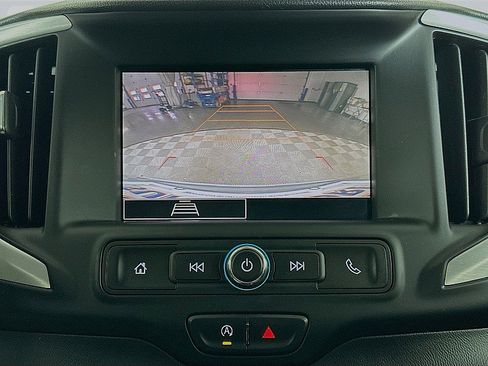 Used 2022 GMC Terrain SLE w/ Driver Convenience Package image 15