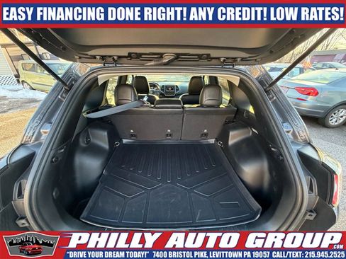 Used 2020 Jeep Cherokee Latitude Plus w/ Cold Weather Group image 25