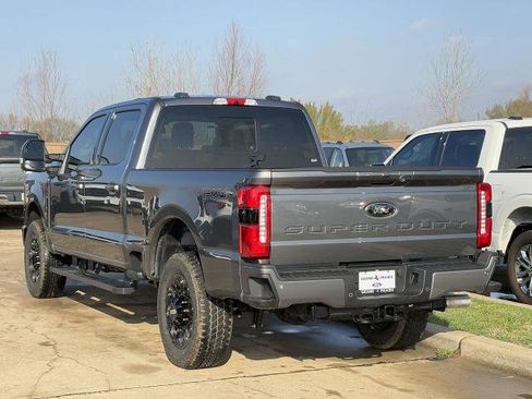 New 2026 Ford F250 Lariat w/ Black Appearance Package image 5