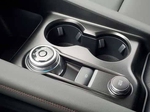 New 2026 Ford Explorer Active image 21