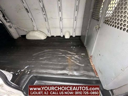 Used 2016 Chevrolet Express 2500 image 12