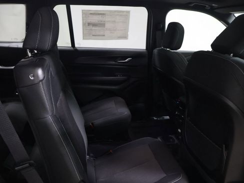 New 2026 Jeep Grand Cherokee L Laredo AWD/4WD image 14