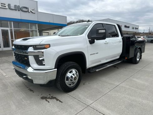 Used 2022 Chevrolet Silverado 3500 LT w/ Convenience Package image 1