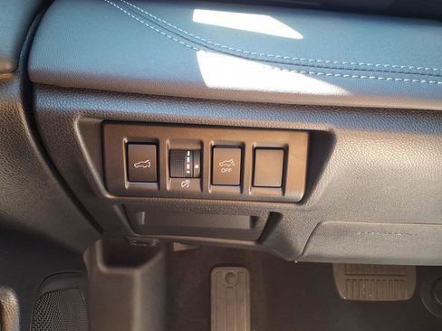 Certified 2025 Subaru Outback Limited XT AWD/4WD image 16