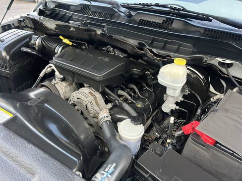 Used 2011 RAM 1500 ST w/ ST Popular Equipment Group AWD/4WD image 59
