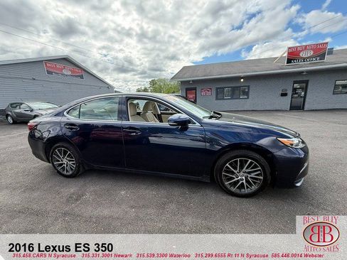 Used 2016 Lexus ES 350 w/ Luxury Package w/Wood Trim FWD image 2