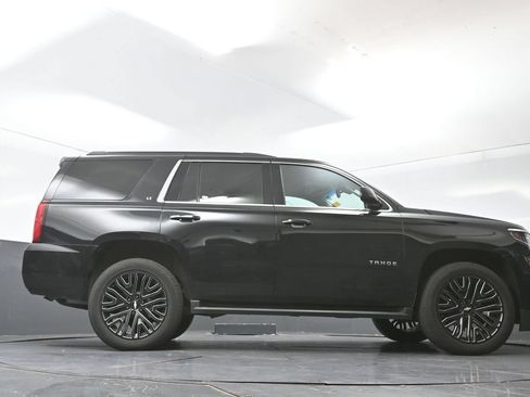 Used 2019 Chevrolet Tahoe LT AWD/4WD image 18