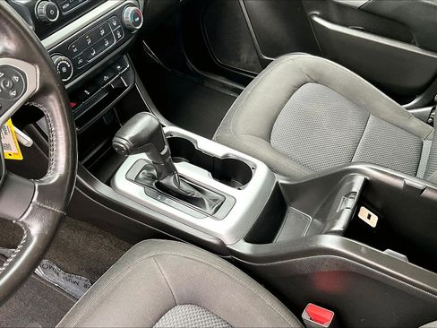Used 2016 Chevrolet Colorado LT w/ LT Convenience Package RWD image 13