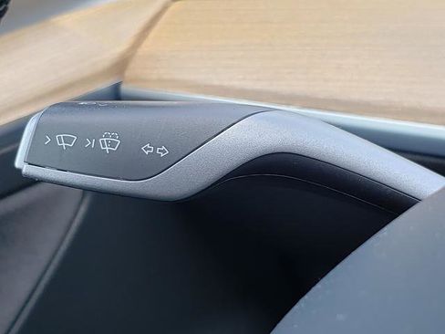 Used 2022 Tesla Model 3 image 22