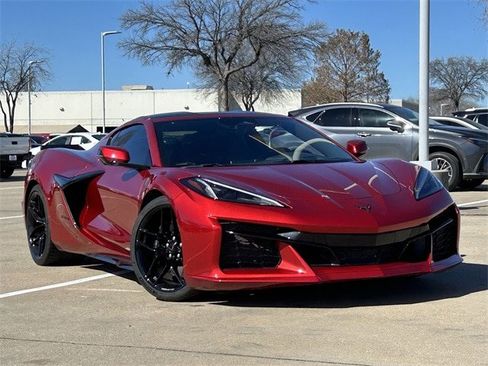 Used 2025 Chevrolet Corvette Z06 w/ Battery Protection Package image 2