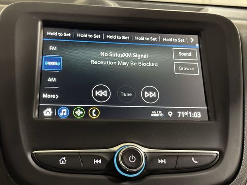 Used 2019 Chevrolet Equinox LT FWD image 14