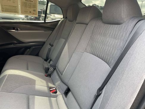 Used 2025 Toyota Camry LE FWD image 30